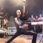 BLEEDING THROUGH bei NUCLEAR B...