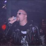 Mischung aus Erti und Angry, aber mindestens so true wie beide zusammen: Gerrit von Sacred Steel.