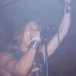 Slayer-Fan singt flottes Liedgut: Buried God.