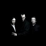 http://www.metalblade.de/index.php?mod=artists&page=gallery&id=32 Disillusion_1